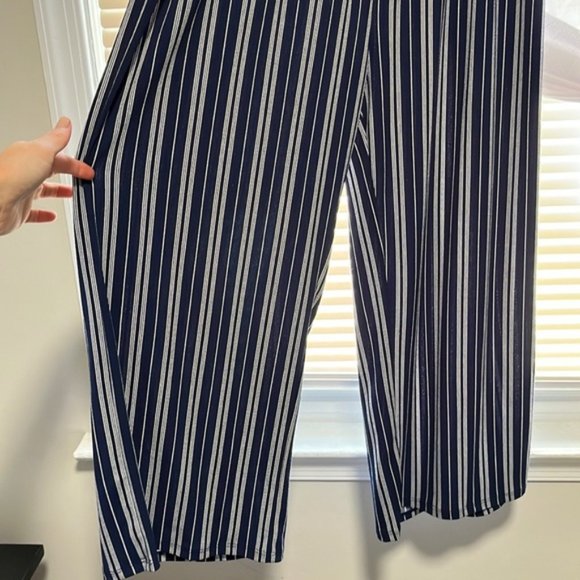 Express Jumpsuit - Picture 2 of 4